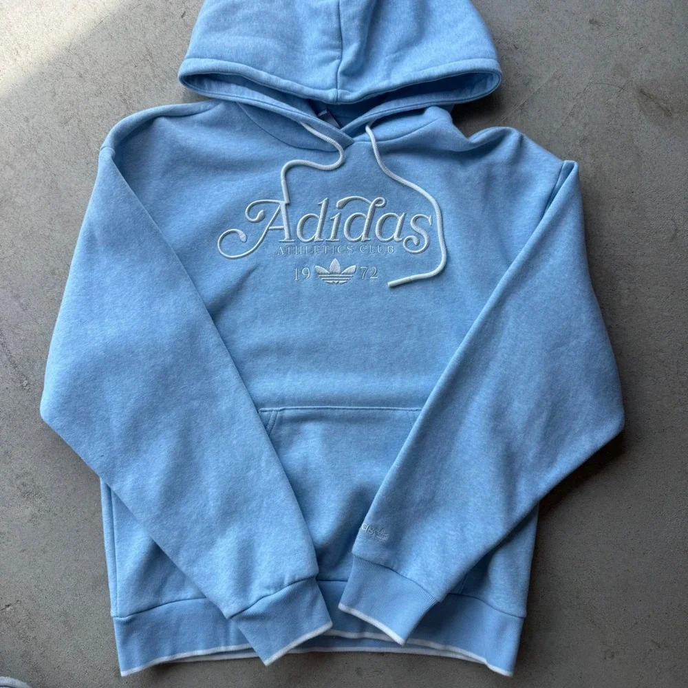 Y2K Mens Adidas Athletics Club 1972 Trefoil Embroidered Hoodie Light Blue XS